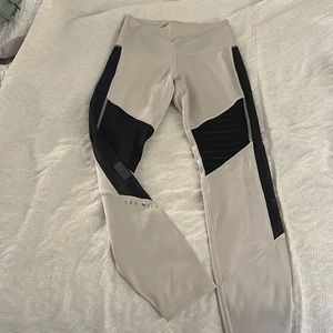 Reebok les mills workout leggings